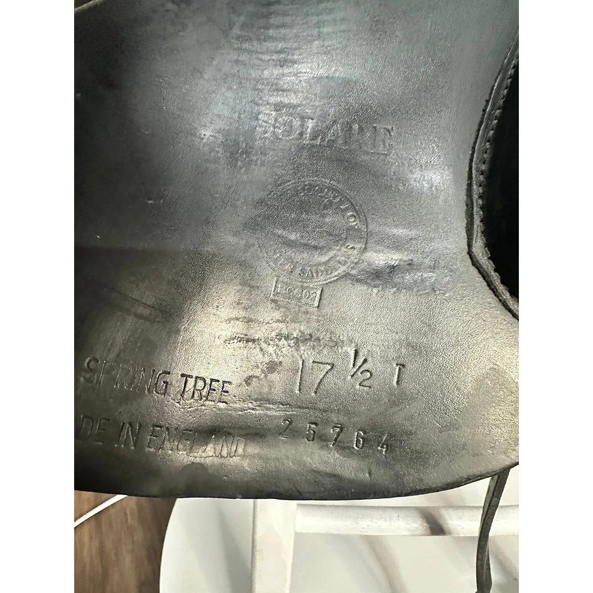 Black Country Solare 17 1/2" Used Close Contact Saddle