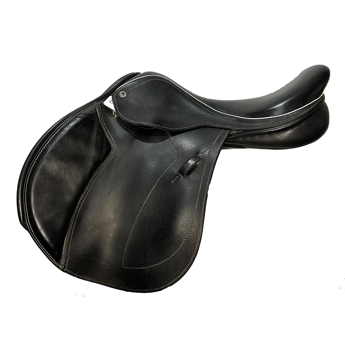 Black Country Solare 17 1/2" Used Close Contact Saddle