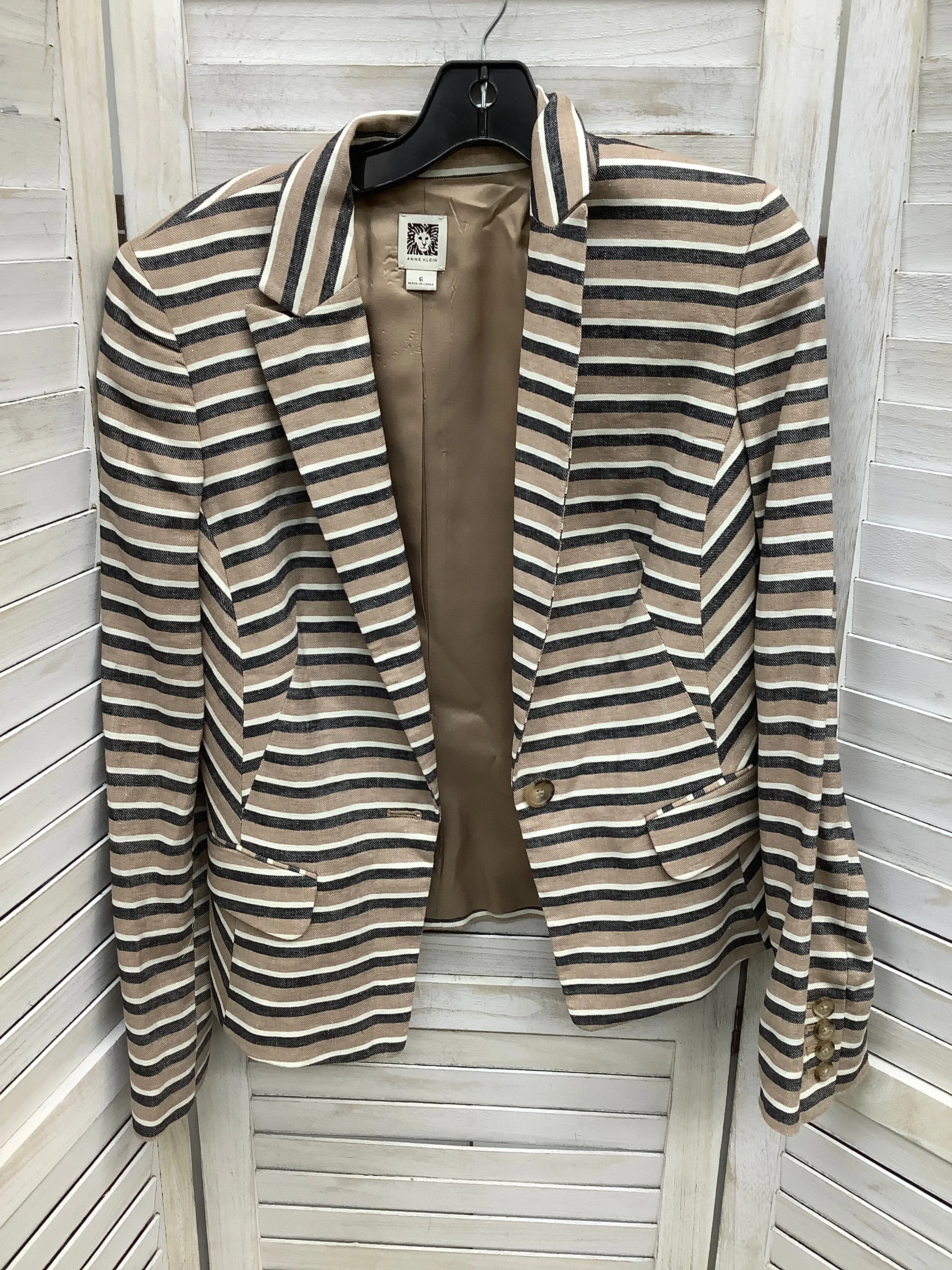Blazer By Anne Klein  Size: S