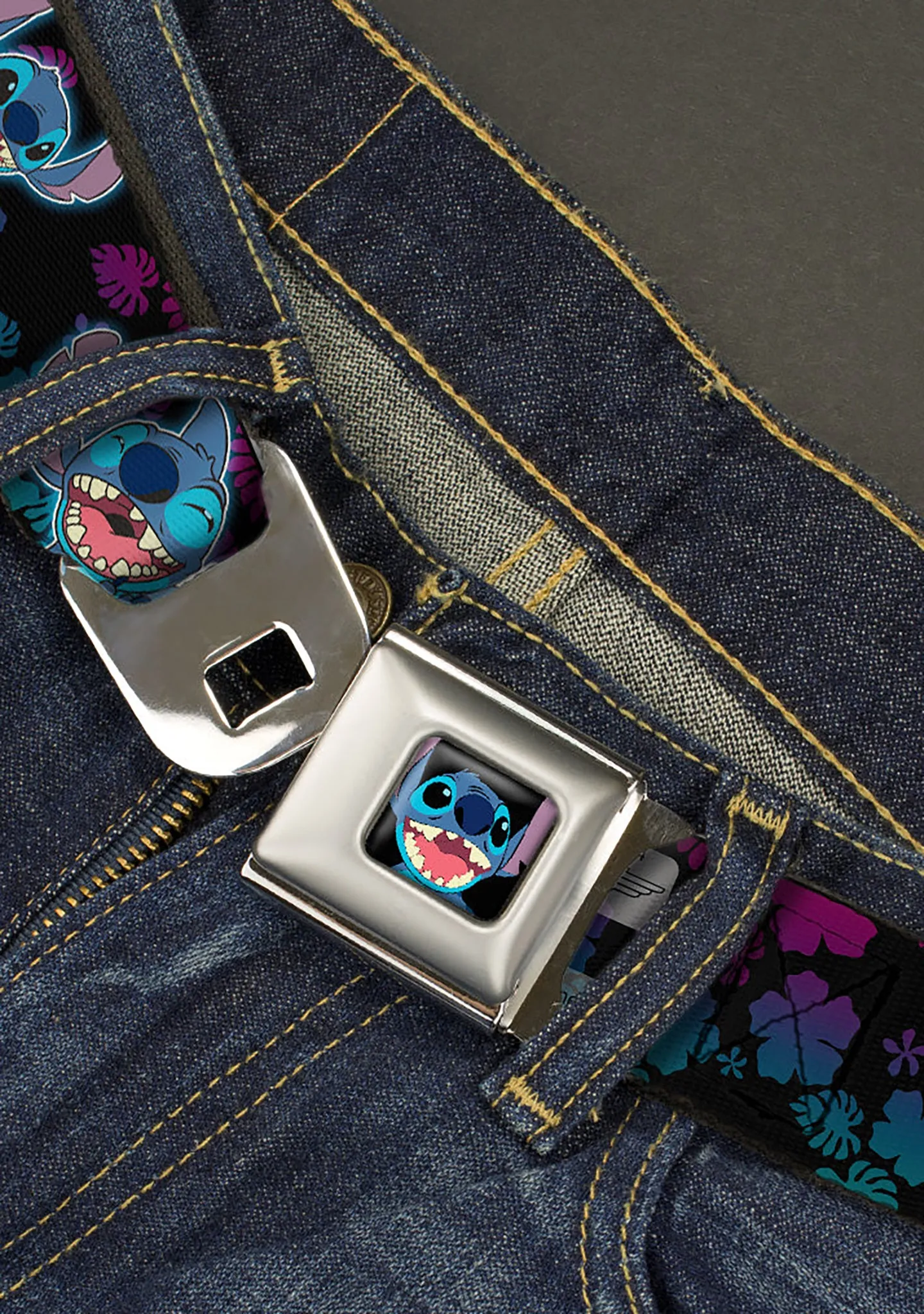 Disney Stitch Smiling Tropical Flora Seatbelt Belt