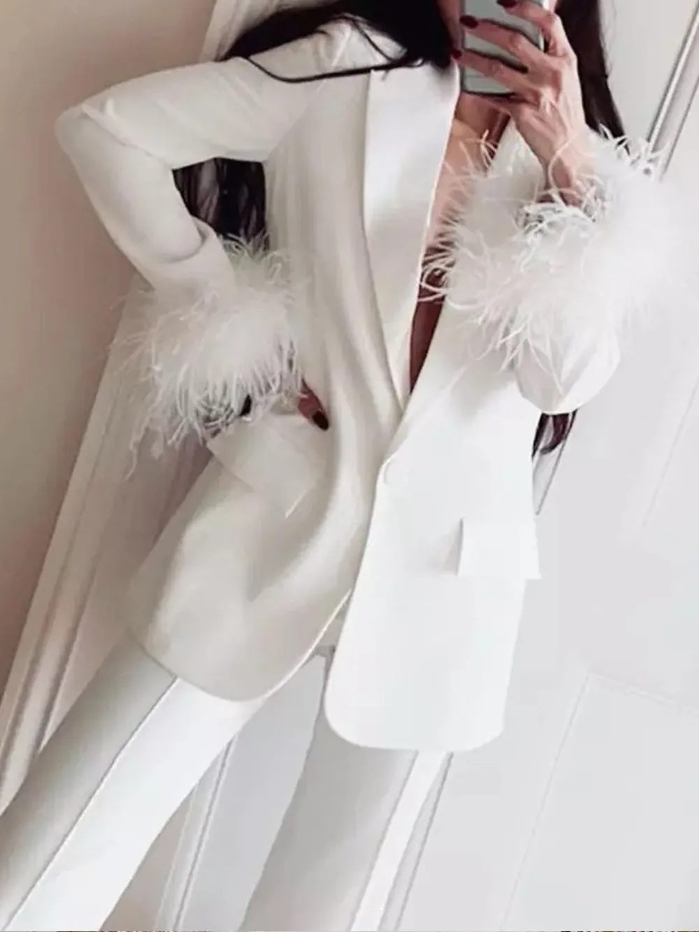 FERRA Blazer & Pants w Feathers Set