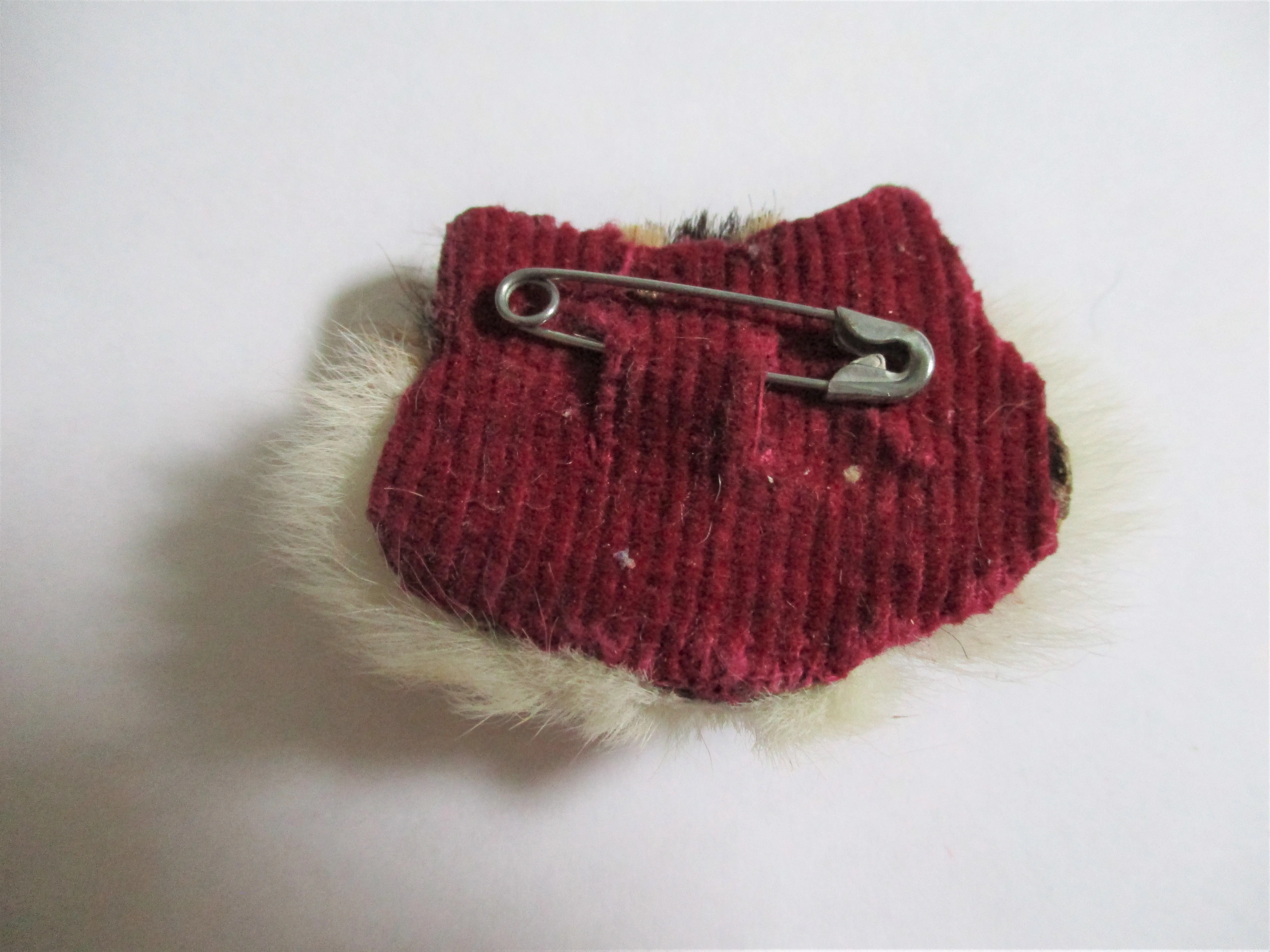 FUR BADGER KITTY CAT KITTEN Animal PIN BROOCH Jewelry Adorable Vintage