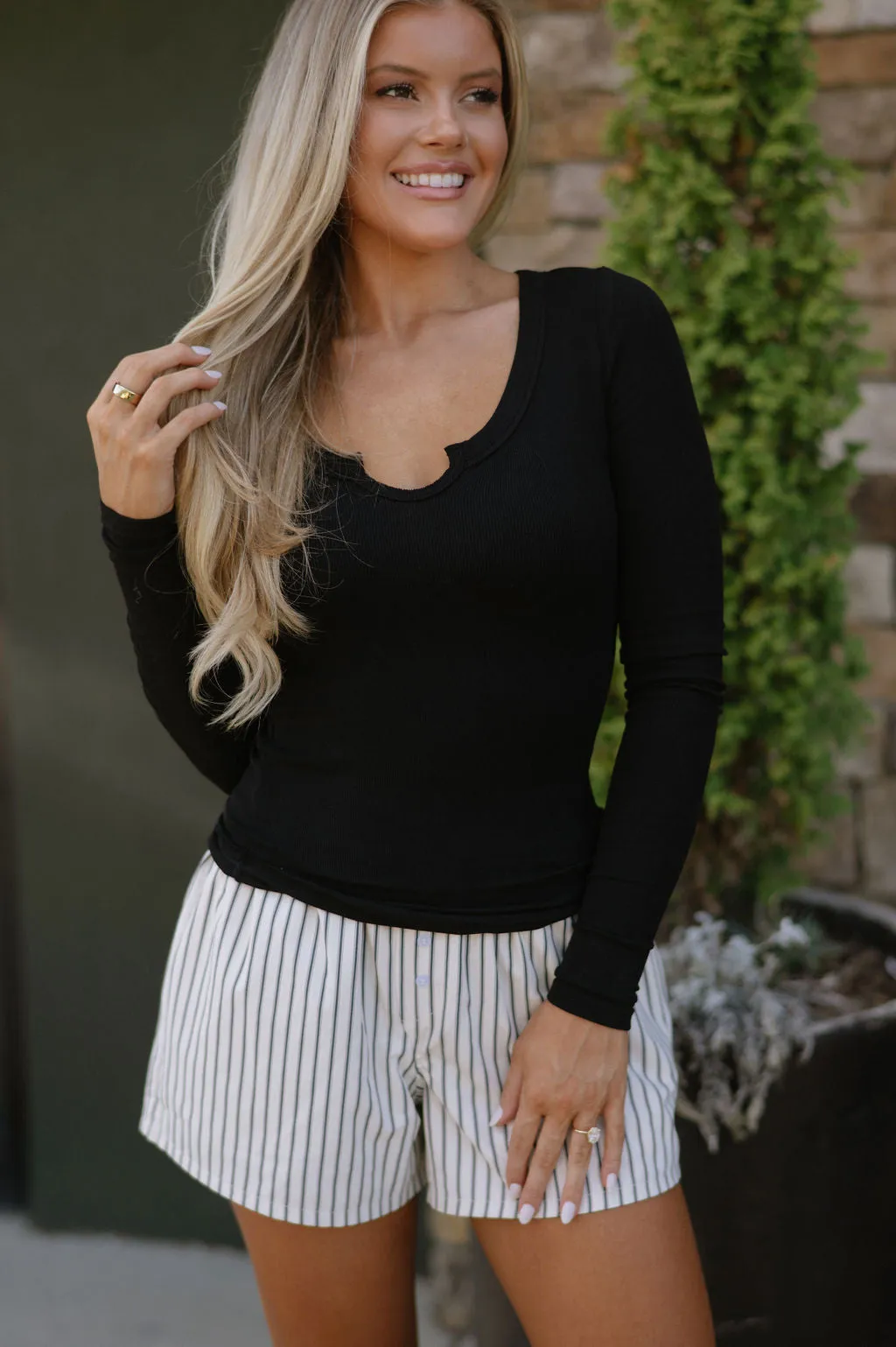 Henley Fitted Top-Black