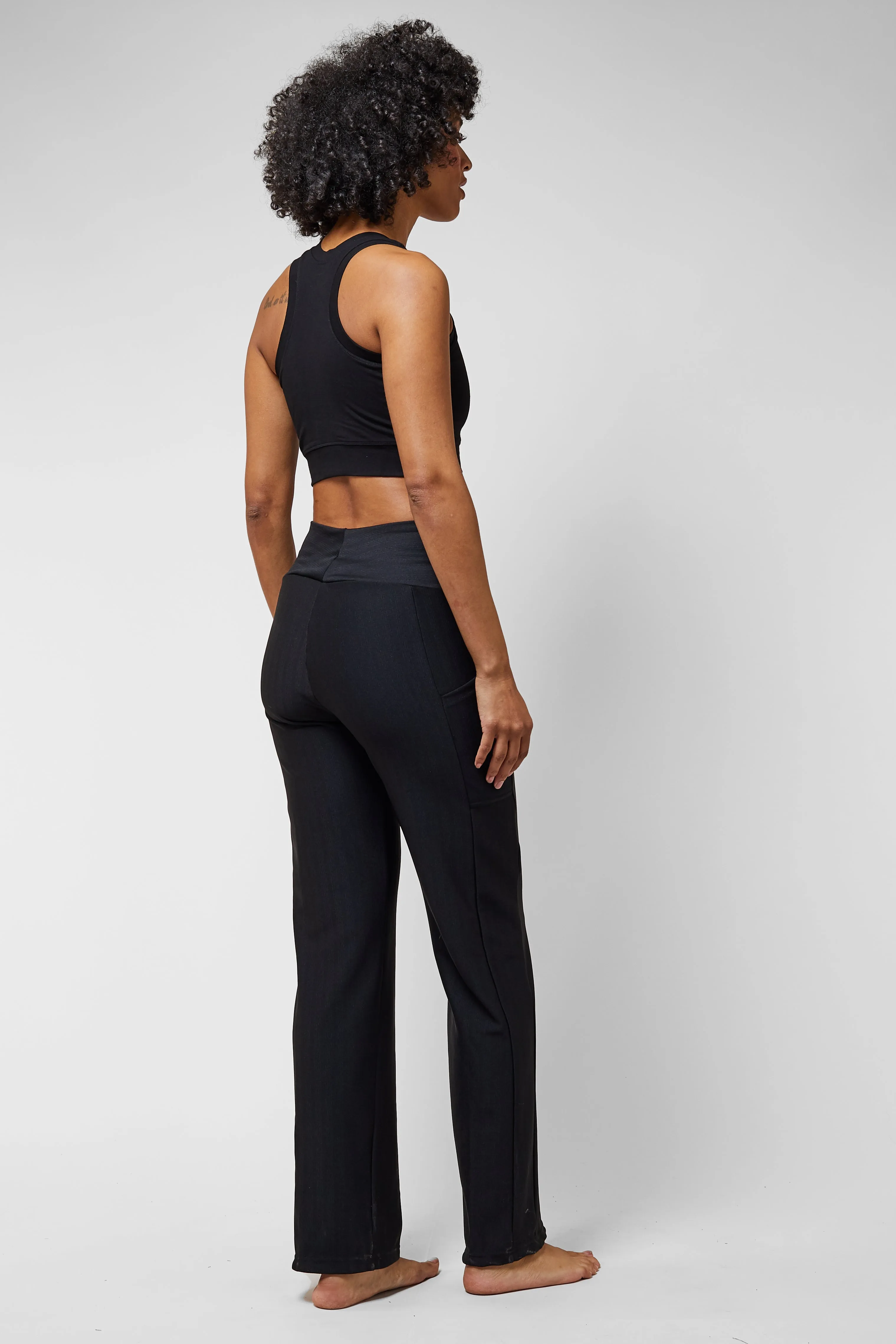 Lightweight Yoga Loose Side Pockets Pant Black