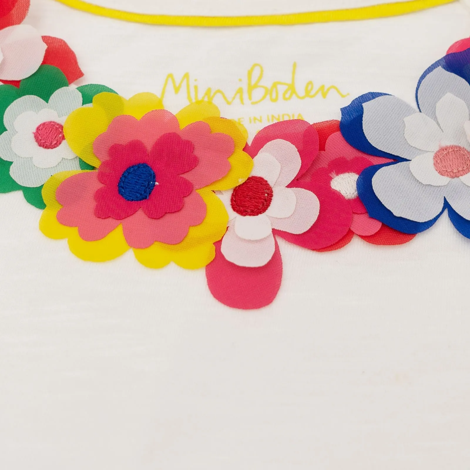 Mini Boden Girls White 3D Floral Cotton Vest Sleeveless Summer Tops