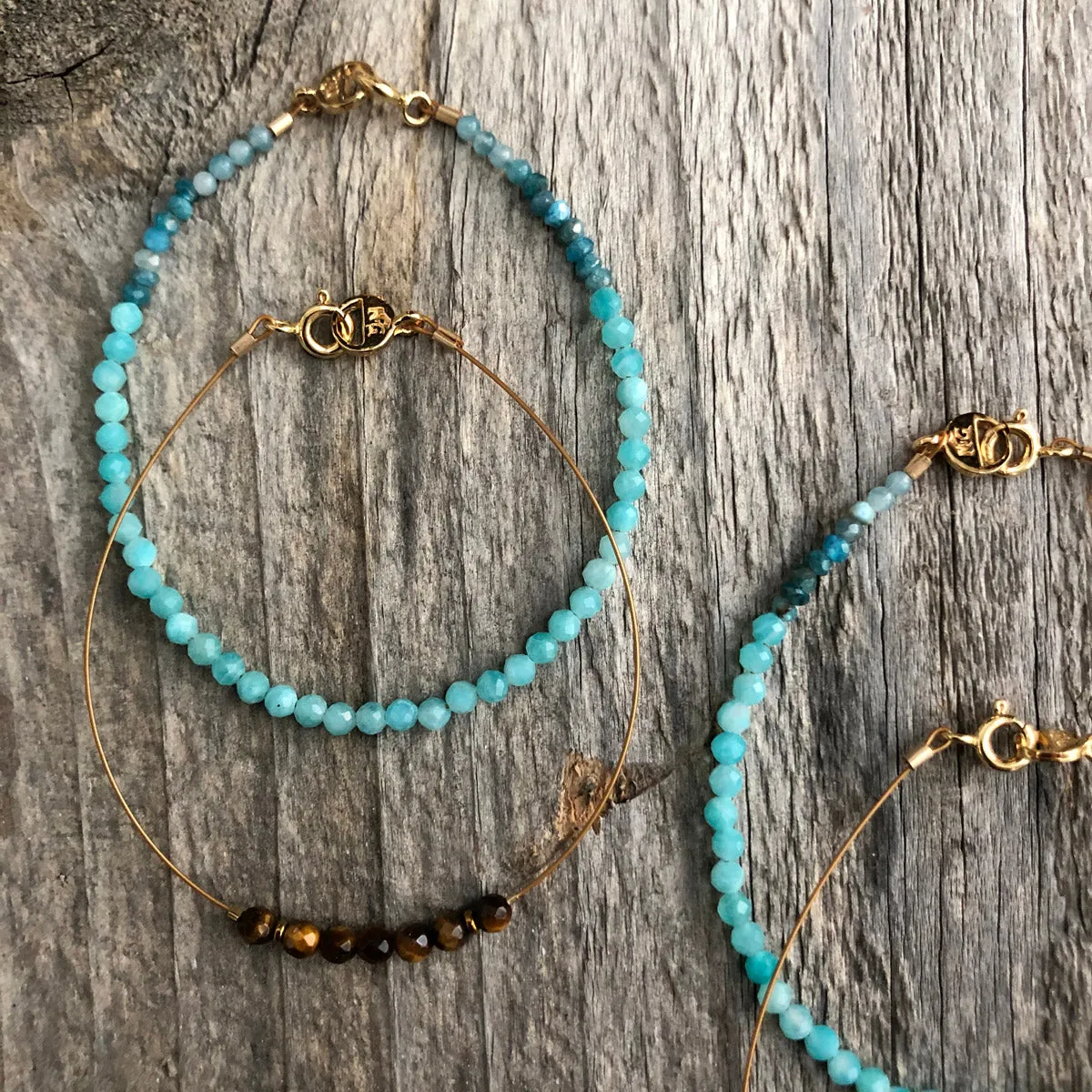 "Columbia" Tiger Eye Gemstone Minimalist Bracelet