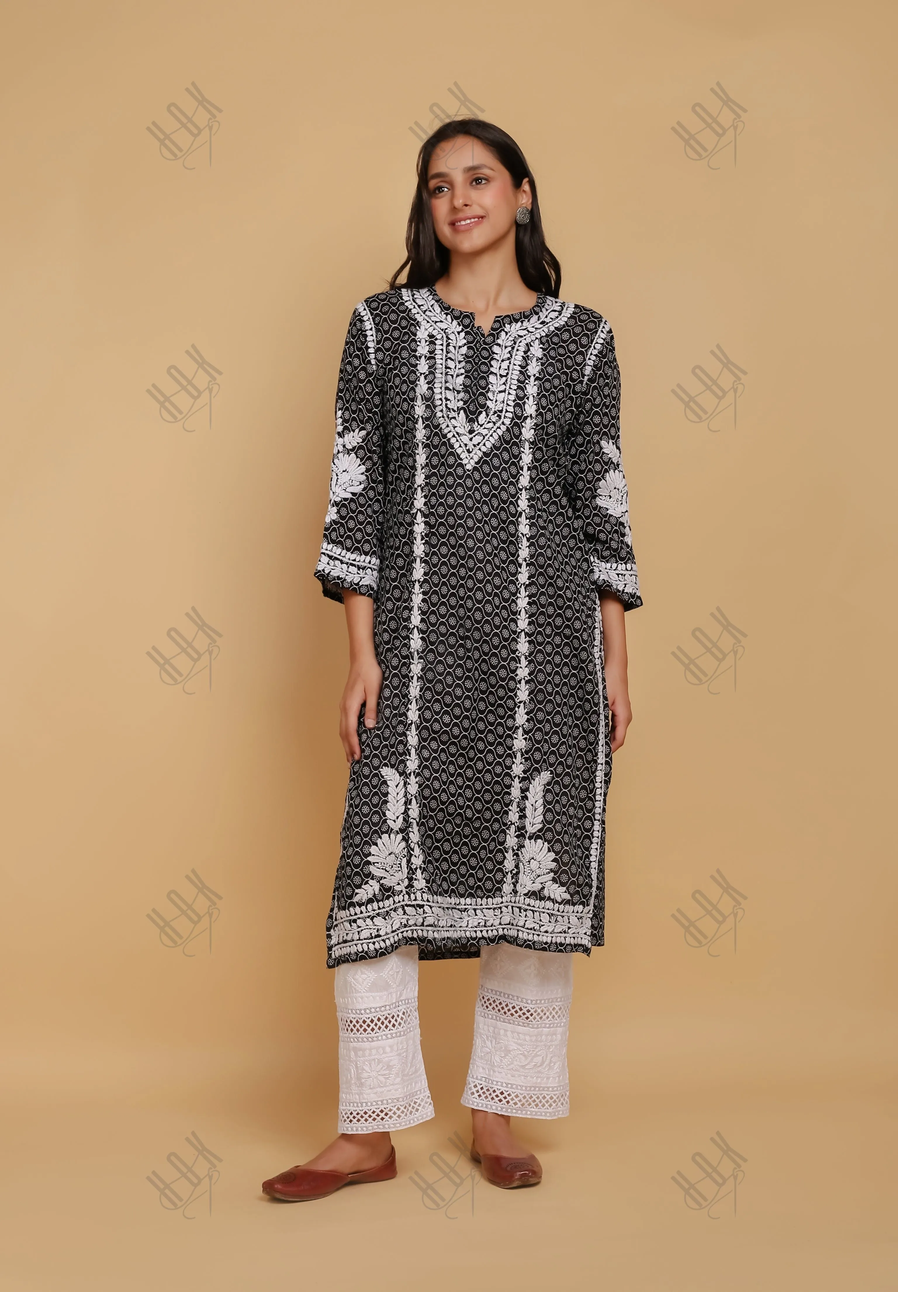 Saba Chikankari Kurta in Mul cotton in Black With White