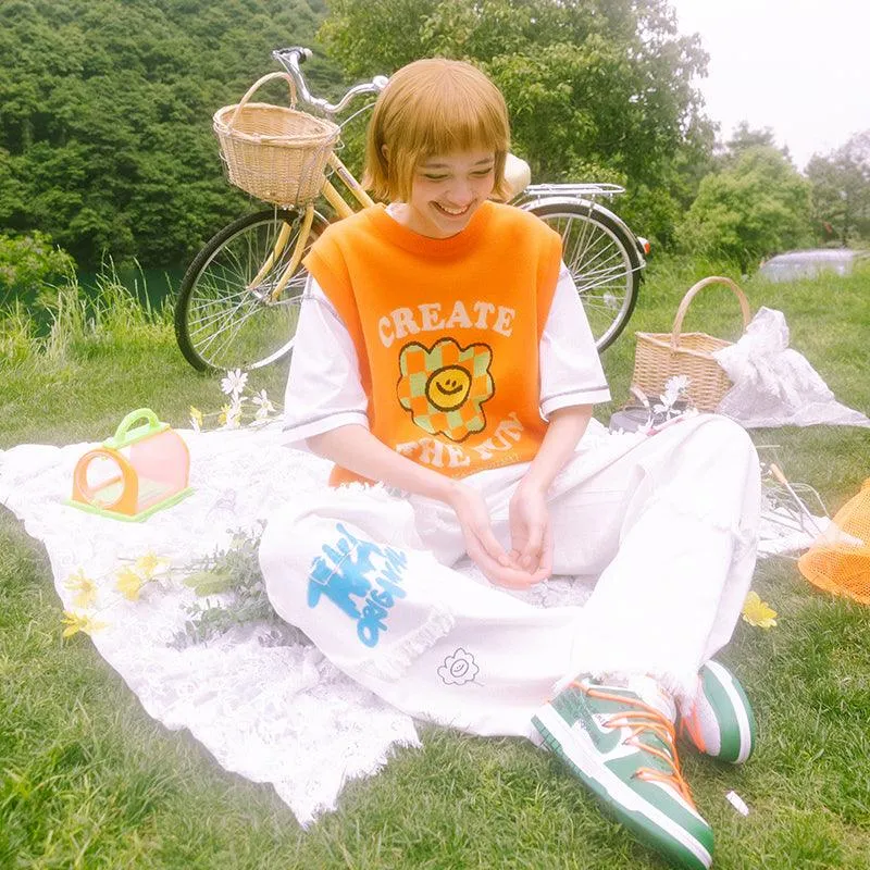TAKA Original Fun Growing Daisy grandpa style check flower vest