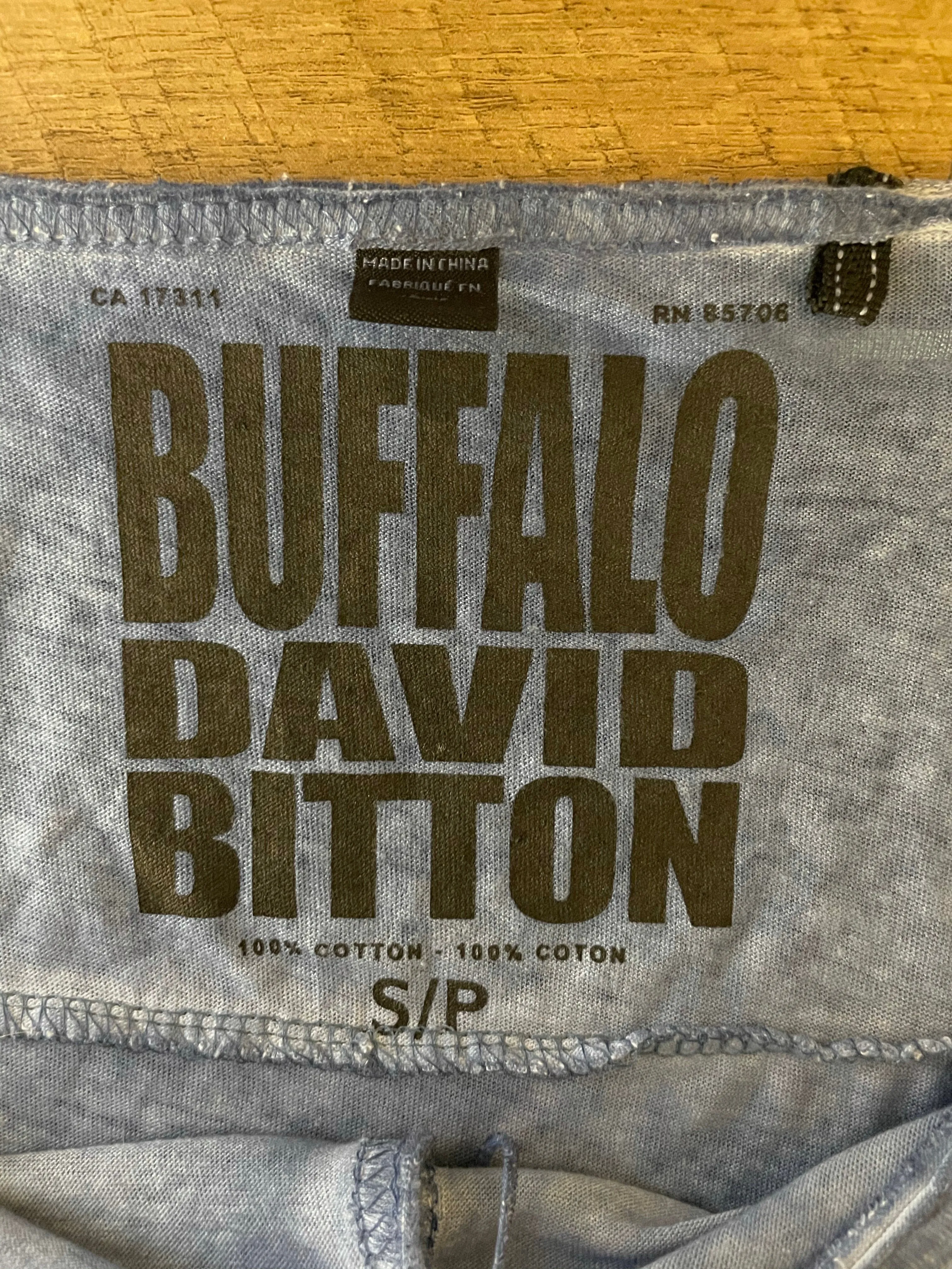 Womens Small Petite BUFFALO DAVID BITTON Blue Henley Pocket TShirt